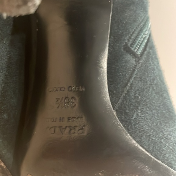 Prada suede high heel boots. In excellent condition. - Picture 4 of 6